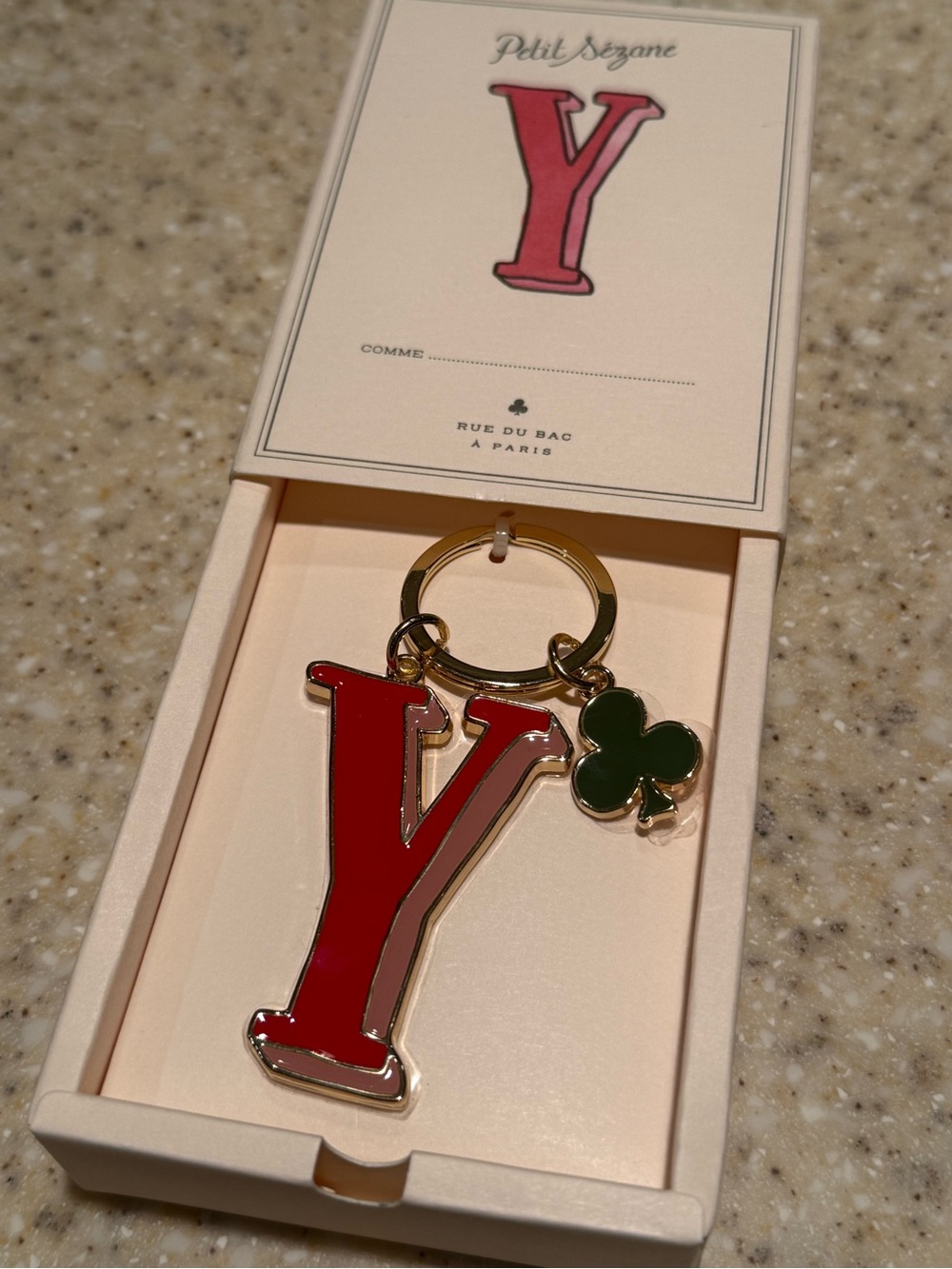 Sézane Red 'Y' Initial Keychain with Green Clover Charm